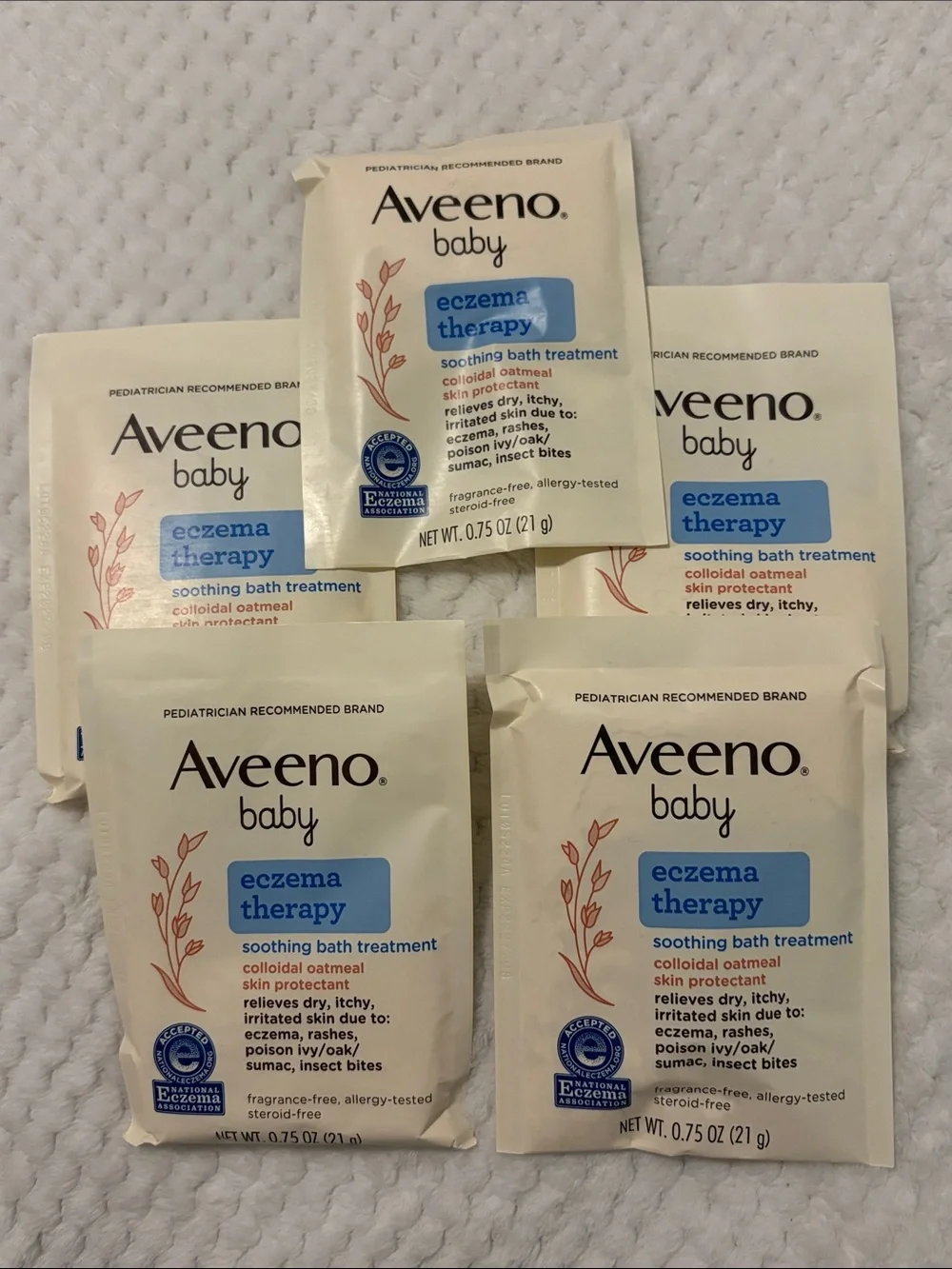 5 Aveeno Baby Eczema Therapy Soothing Bath Treatment Packets